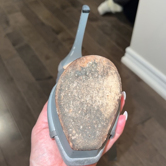 Gucci Grey Leather and Fabric Gail Ankle Cuff Platform Sandals - Picture 8 of 10